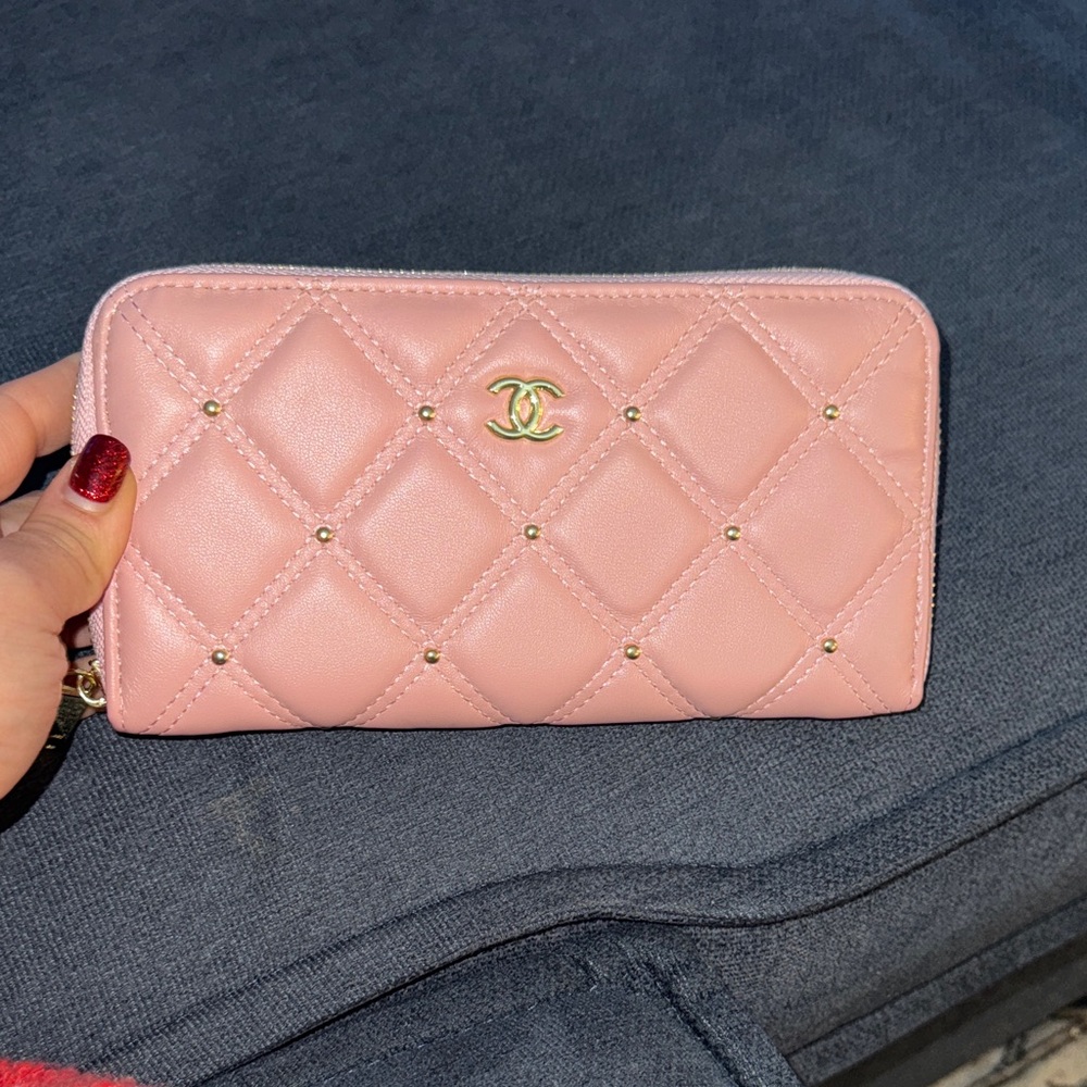 Chic Pink Quilted Wallet